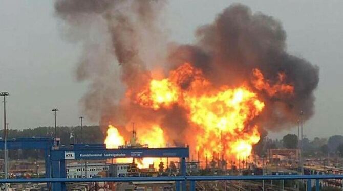 Bei der Explosion auf dem Gelände des Chemiekonzerns BASF in Ludwigshafen starben mehrere Menschen. Foto: Einsatzreport Südhesse