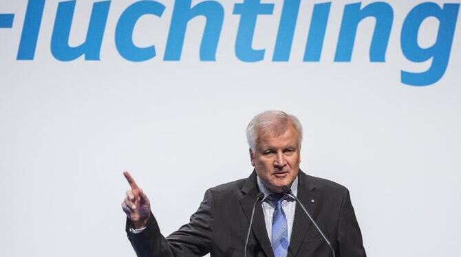 »Wir sind uns in den letzten Wochen in vielen Punkten näher gekommen«, sagte der bayerische Ministerpräsident Horst Seehofer
