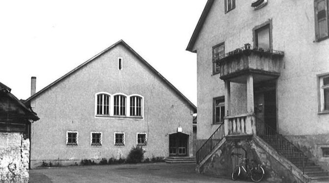 Die 1951 eingeweihte Halle wurde mehrfach um Anbauten erweitert.
