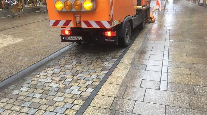 Der Vorher-Nachher-Effekt kann sich sehen lassen. FOTO: STADTVERWALTUNG Der Vorher-Nachher-Effekt kann sich sehen lassen. FOTO: STADTVERWALTUNG