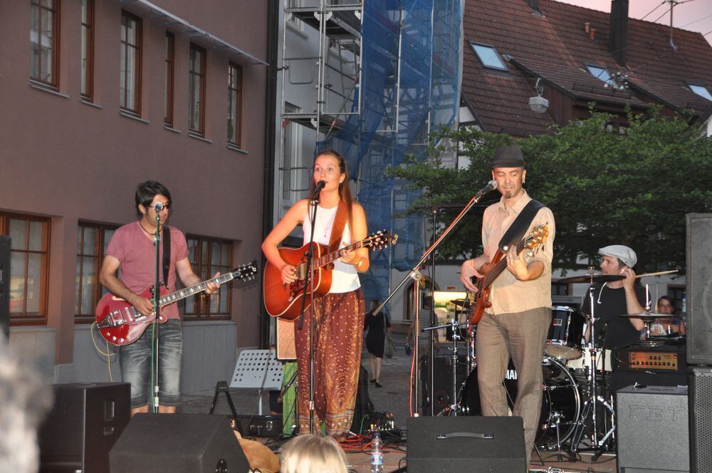 Eva Winters Band zu fortgeschrittener Stunde. FOTO: Gabi Bimek