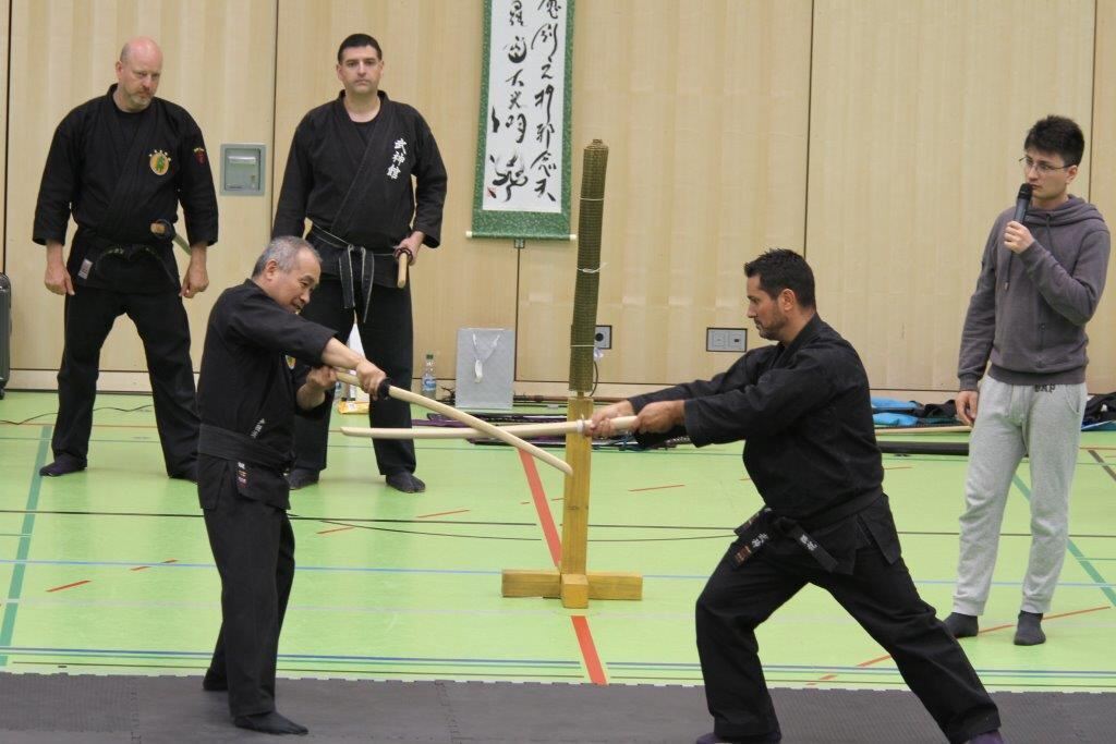 Japanischer Schwertmeister Sensei in Reutlingen
