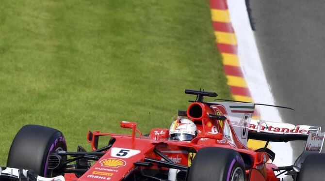 Ferrari-Pilot Sebastian Vettel fuhr im ersten freien Training nur auf Rang fünf. Foto: Geert Vanden Wijngaert