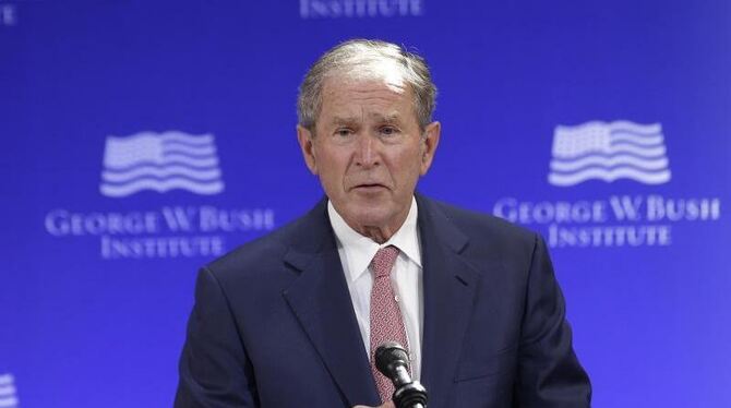 Der ehemalige US-Präsident George W. Bush spricht in einem vom George-W.-Bush-Institut finanzierten Forum in New York. Foto: