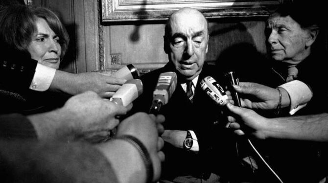 Der chilenische Dichter Pablo Neruda ist nach Befund einer Expertengruppe möglicherweise an einer Bakterien-Vergiftung gestor