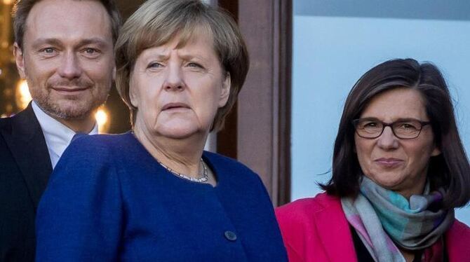 Kanzlerin Merkel mit dem FDP Bundesvorsitzenden Lindner und Göring-Eckardt, Fraktionsvorsitzende der Grünen im Bundestag in e