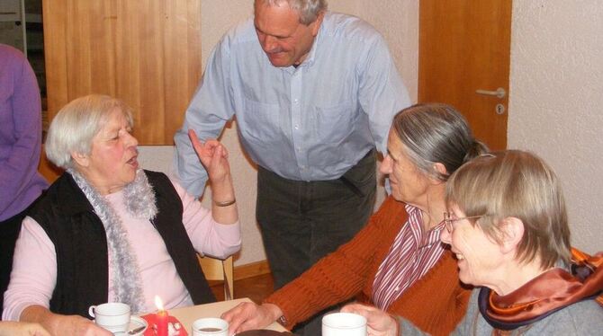 Der Wolppert-Clan traf sich einmal mehr in Wannweil zu guten Gesprächen. FOTO: TBÖ Der Wolppert-Clan traf sich einmal mehr in Wannweil zu guten Gesprächen. FOTO: TBÖ