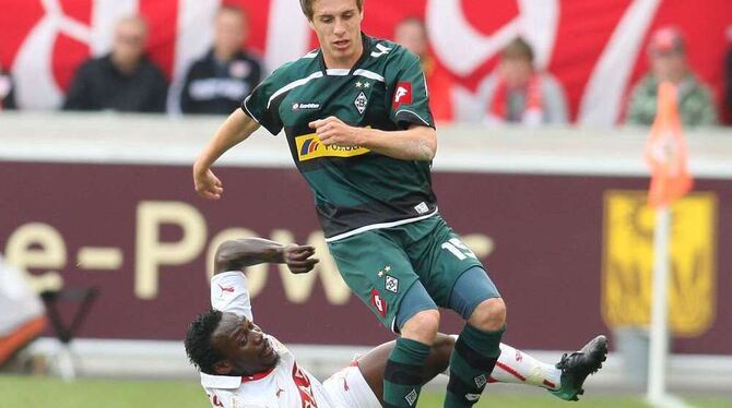 Absolvierte für Borussia Mönchengladbach bereits 42 Bundesligaspiele: Patrick Herrmann. In dieser Szene setzt er sich gegen Arth Absolvierte für Borussia Mönchengladbach bereits 42 Bundesligaspiele: Patrick Herrmann. In dieser Szene setzt er sich gegen Arth