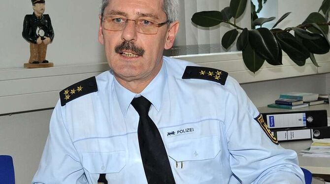 Franz Lutz wurde als künftiger Polizeipräsident von Reutlingen gehandelt, jetzt wird er Polizeichef in der Landeshauptstadt: Schon am 15. August tritt der 56-Jährige sein neues Amt in Stuttgart an.