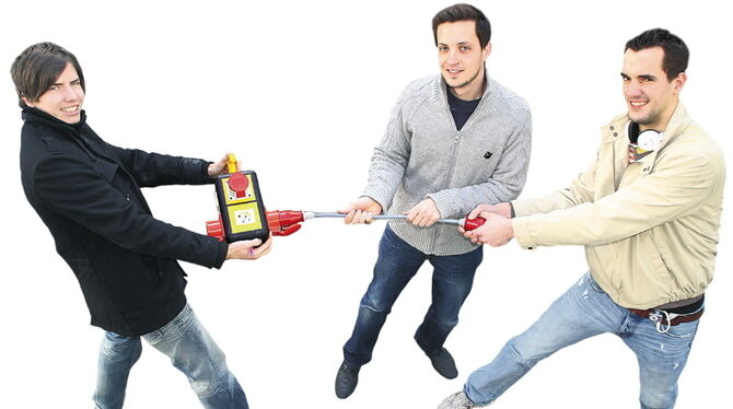 Tobias Lehr (25, von links) und seine Kommilitonen Jens Krech (26) und Ulf Lindner (24) setzen sich in ihrer Umwelt-Gruppe für d Tobias Lehr (25, von links) und seine Kommilitonen Jens Krech (26) und Ulf Lindner (24) setzen sich in ihrer Umwelt-Gruppe für d