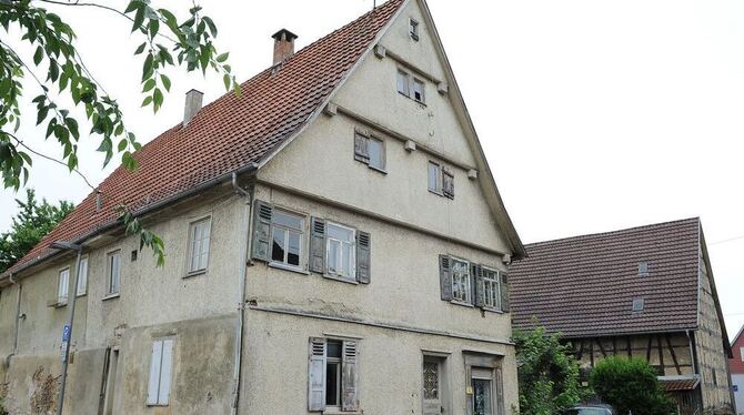 Viel zu tun: Der Förderverein Ortskern Betzingen hat das »Haken-Gehöft« in der Mußmehlstraße gekauft und will es sanieren. GEA-A Viel zu tun: Der Förderverein Ortskern Betzingen hat das »Haken-Gehöft« in der Mußmehlstraße gekauft und will es sanieren. GEA-A