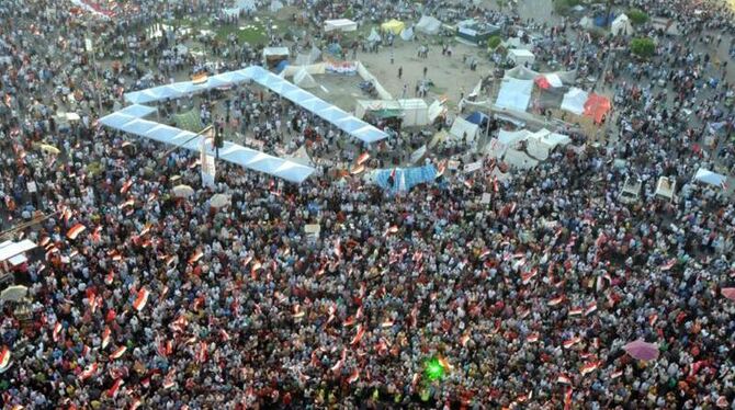 Die Protestbewegung will ein Jahr nach dem Amtsantritt von Präsident Mohammed Mursi seinen Rücktritt erzwingen. Foto: Ahmed K