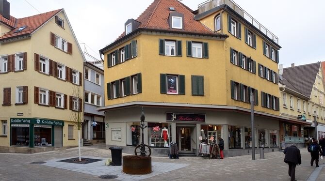 Soll historische Bausubstanz in der Katharinenstraße dem Neubauprojekt K8 weichen? FOTO: NIETHAMMER Soll historische Bausubstanz in der Katharinenstraße dem Neubauprojekt K8 weichen? FOTO: NIETHAMMER