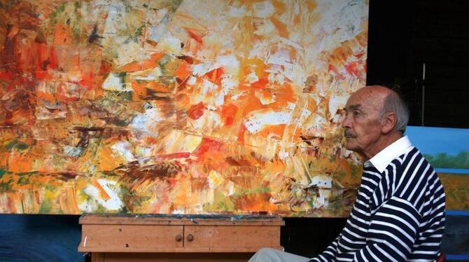 »Feuer, Energie, Optimismus«, so beschreibt Ernst Kroh sein Lieblingsbild aus der aktuellen Serie.  GEA-FOTO: HAILFINGER