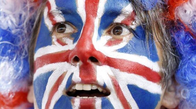 Sollte der Norden selbstständig werden, könnte das Schottland symbolisierende Blau im Union Jack entfallen. Foto: Ian Langsdo