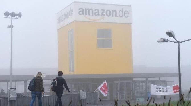 Das Logistik-Center des Internet-Händlers Amazon im hessischen Bad Hersfeld wird bestreikt. Foto: Uwe Zucchi