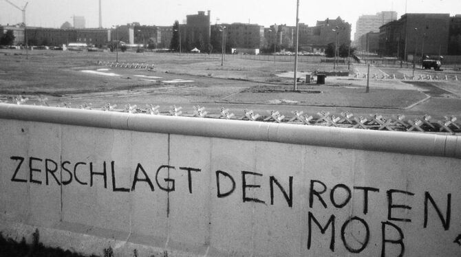 Mauer, Todesstreifen, Ost-Berlin: Erste Begegnung mit dem Kalten Krieg. FOTO: SEL