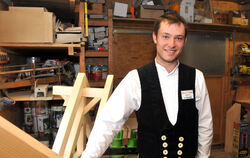 Hannes Schmid aus Kirchentellinsfurt ist Kammersieger der Zimmerer. Die Ausbildung machte er bei Holzbau Linhart in Oferdingen.