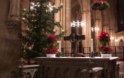 Weihnachtsschmuck in der Marienkirche. FOTO: EVANGELISCHE GESAMTKIRCHENGEMEINDE