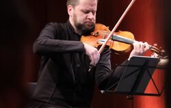 Martin Funda vom Armida-Quartett beim Auftritt in der Stadthalle Reutlingen