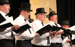 Der Gaudium  Männerchor kann auch wie die Comedian Harmonists singen.  FOTO: TALA