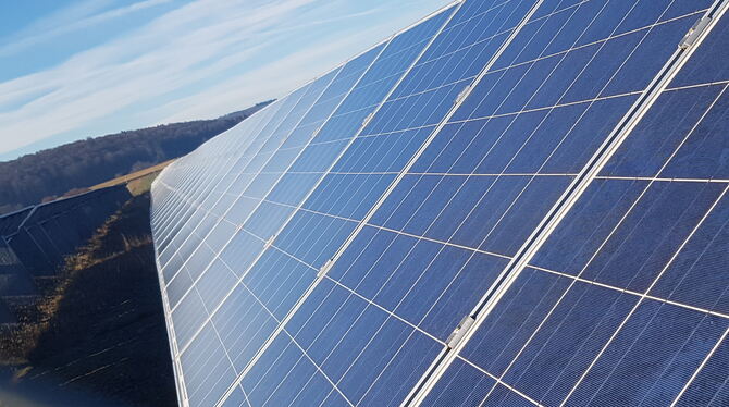 Auf Gemeindegebiet entstehen zwei Solarparks. Das ist beschlossen. Außer den beiden Freiflächenphotovoltaikanlagen in Steinhilbe
