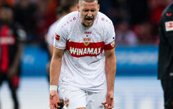 Kann es nicht fassen: VfB-Kapitän Waldemar Anton nach dem späten Gegentreffer gegen Bayer Leverkusen.