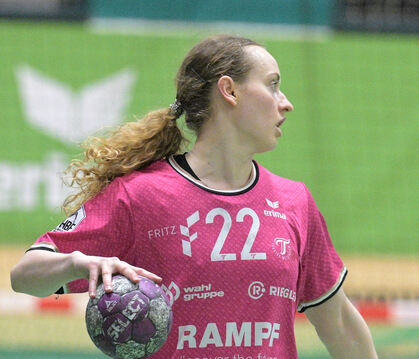 Noch zwei Spiele für die Pink Ladies: Metzingens Nationalspielerin Maren Weigel sieht ihrem Karriere-Ende entgegen.
