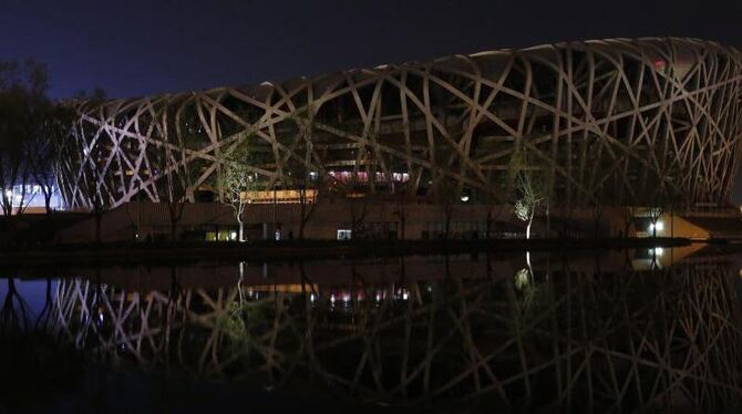 Licht aus: Das Olympiastadion in Peking, das den Spitznamen »Vogelnest« trägt. Foto: Wu Hong
