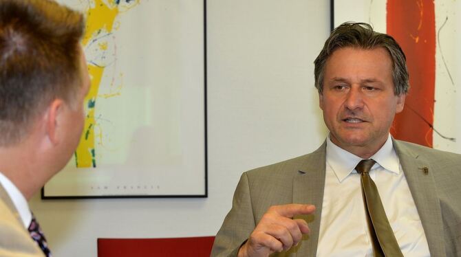 Hans-Ulrich Rülke im Gespräch mit GEA-Redakteur Oliver Jirosch. Hans-Ulrich Rülke im Gespräch mit GEA-Redakteur Oliver Jirosch.