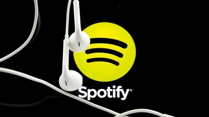 Spotify gilt als Marktführer unter den neuen Streaming-Diensten, die Musik direkt aus dem Netz abspielen. Foto: Ole Spata