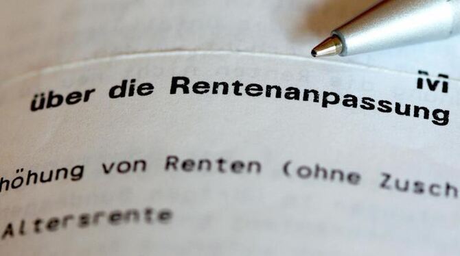 Experten gehen von einer Renten-Erhöhungum vier bis fünf Prozent aus. Foto: Jens Kalaene/Archiv