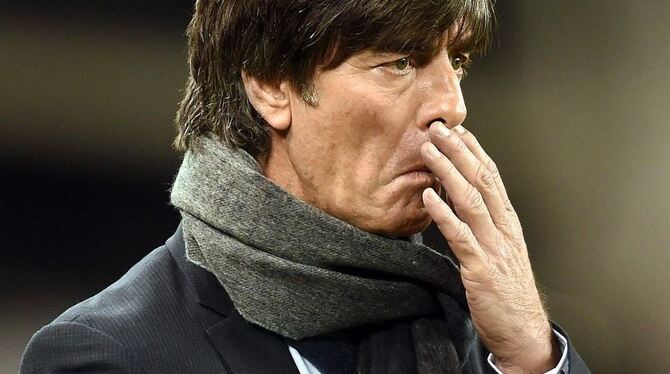 Bundestrainer Joachim Löw nach der Pleite gegen die Iren. FOTO: WITTERS