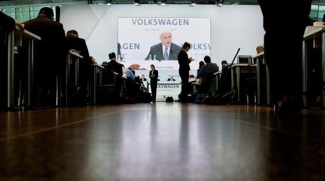VW-Chef Müller kündigte eine »epochalen Wandel« in der Autoindustrie an. Foto: Julian Stratenschulte