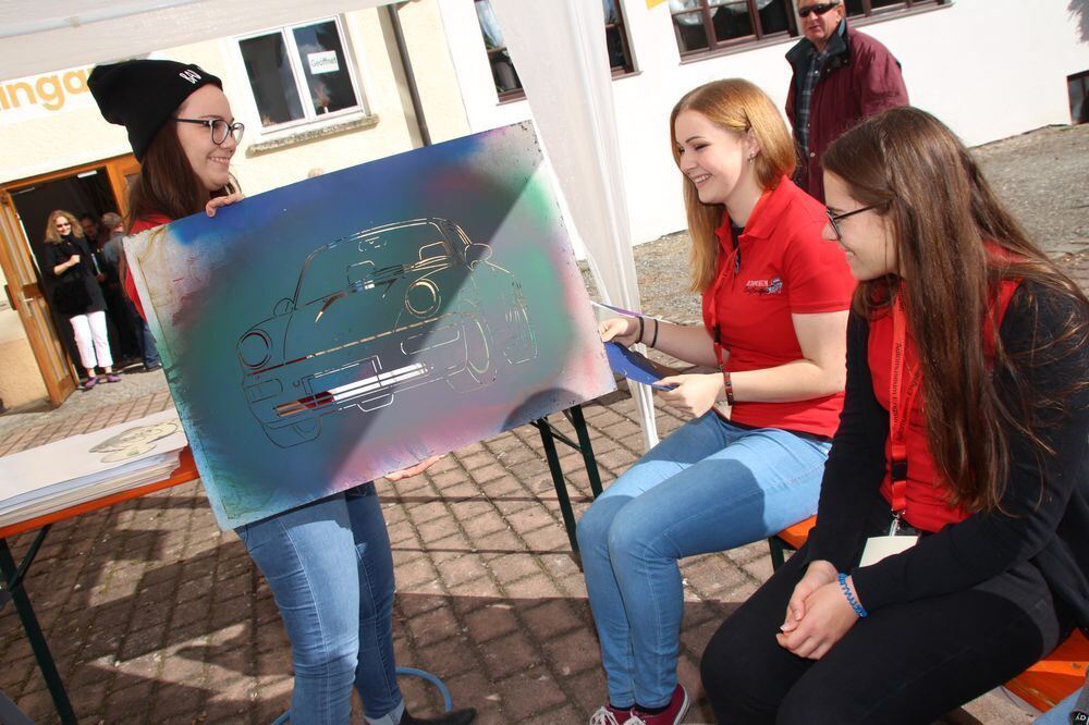 16. Roller- und Kleinwagentreffen Großengstingen 2016