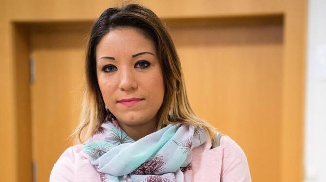 Webcam-Girl Natalie Hot im Verwaltungsgericht in München. Foto: Matthias Balk