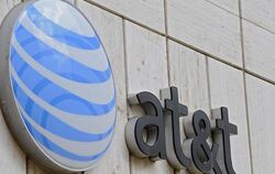 AT&T will laut Bericht den US-Medienkonzern Time Warner übernehmen. Foto: Larry W. Smith