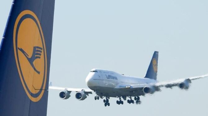 Unter dem Strich stand bei der Lufthansa im dritten Quartal ein Gewinn von 1,4 Milliarden Euro. Foto: Arne Dedert