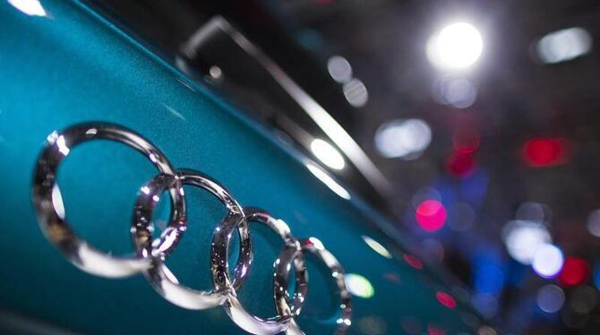 Das Audi-Logo an einem neuen Automodell des Konzerns. Foto: Ian Langsdon
