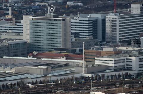 Mercedes Mitarbeiter Wollen Batterieproduktion Nach Stuttgart Holen Wirtschaftsnachrichten Reutlinger General Anzeiger Gea De