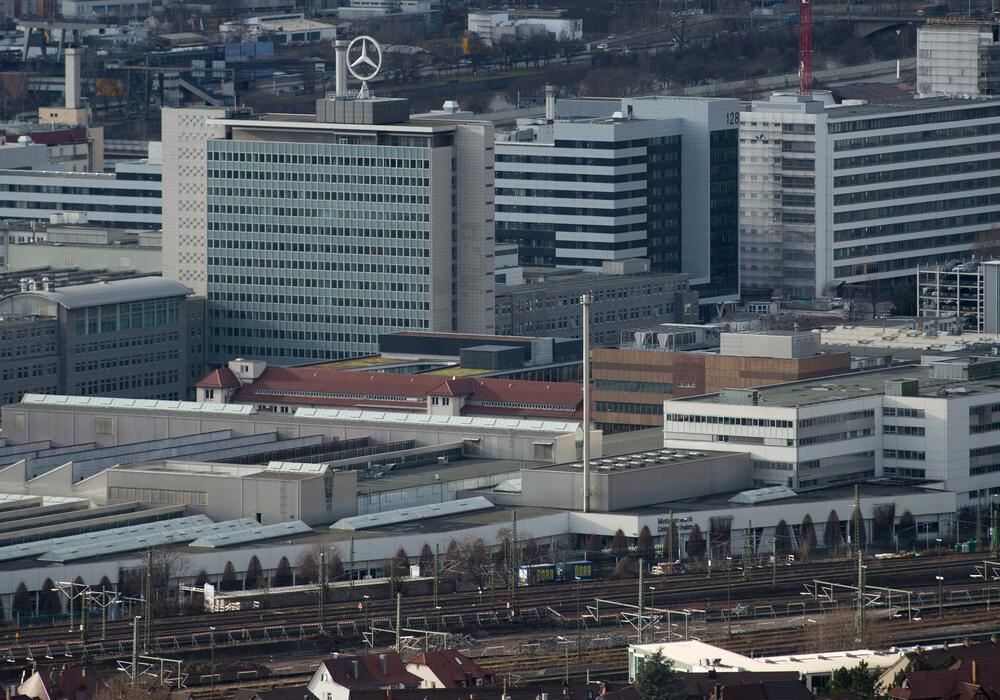 Mercedes Mitarbeiter Wollen Batterieproduktion Nach Stuttgart Holen Wirtschaftsnachrichten Reutlinger General Anzeiger Gea De