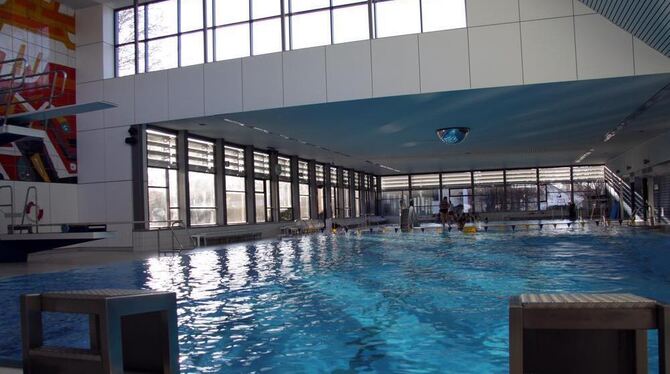 Das Mössinger Hallenbad wird saniert, bleibt ein Sportbad mit gleicher Beckenaufteilung. Kleines Spielbecken kommt dazu.