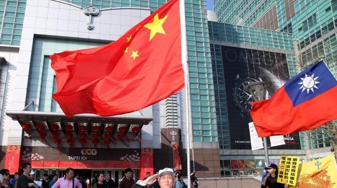 Protest in Taipeh: Die chinesische Führung betrachtet Taiwan seit 1949 nur als abtrünnige Provinz und droht mit einer gewalts