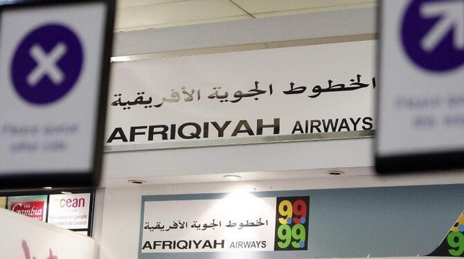 Ein Schalter der libyschen Afriqiyah Airways am Flughafen Gatwick. Foto: Jonathan Brady/Archiv