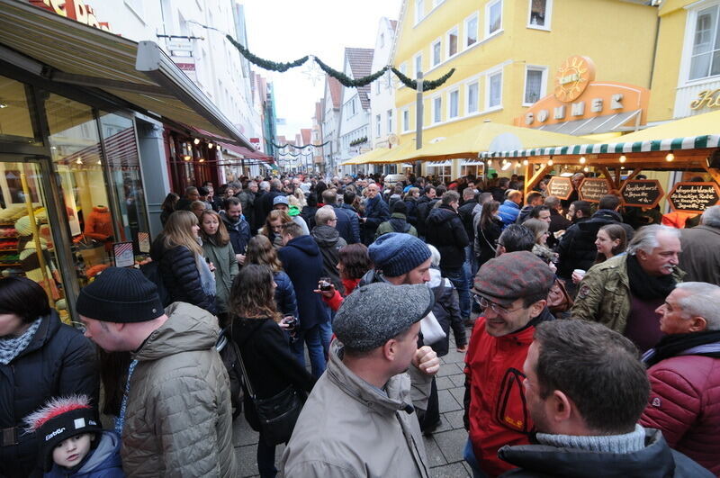 Heiliger Morgen in der Reutlinger Innenstadt 2016