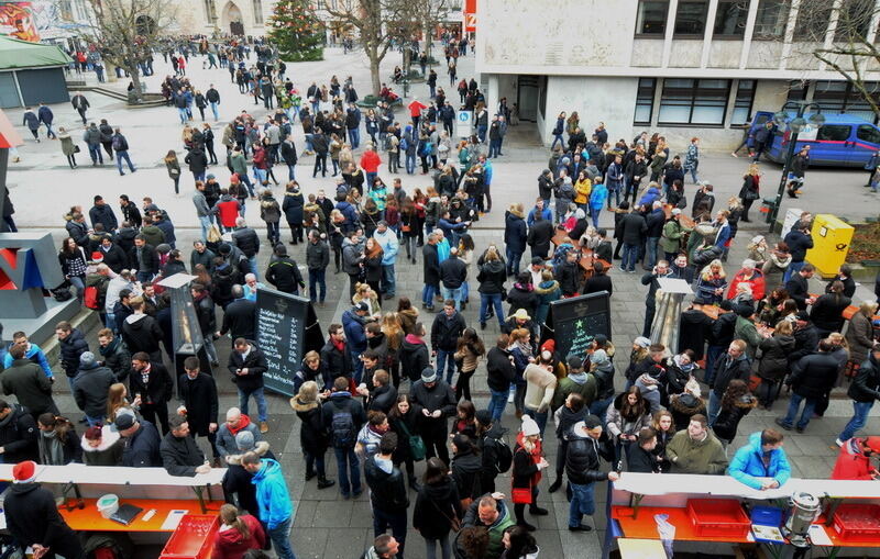 Heiliger Morgen in der Reutlinger Innenstadt 2016