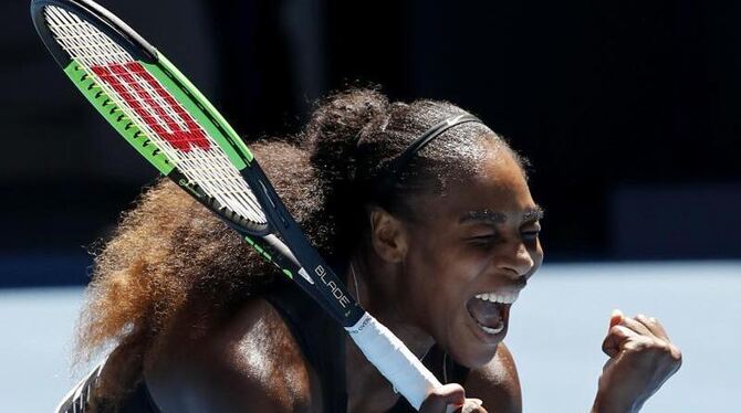 Serena Williams feiert ihren Halbfinaleinzug. Foto: Dita Alangkara