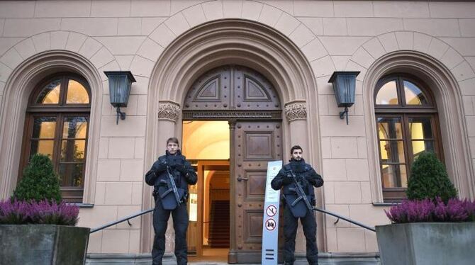 Der Prozess am Oberlandesgericht Celle fand wegen des jugendlichen Alters der Angeklagten unter Ausschluss der Öffentlichkeit