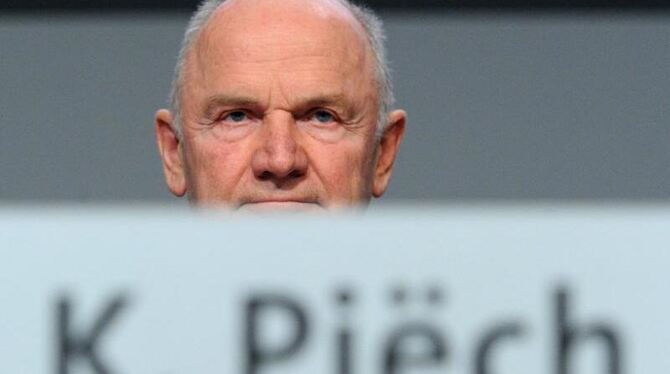 Ex-Aufsichtsratschef Ferdinand Piëch belastet im VW-Abgasskandal einem Bericht zufolge mehrere Aufsichtsräte des Autobauers s