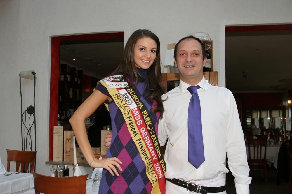 miss_germany_zms_november2009_61 (jpg)